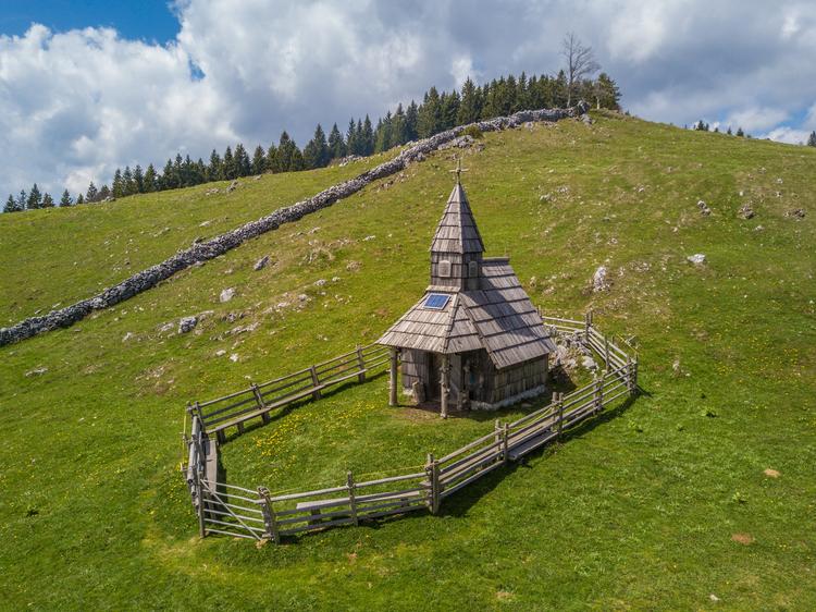Menina planina