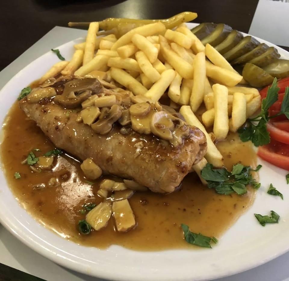 Radio Café Kanal 77