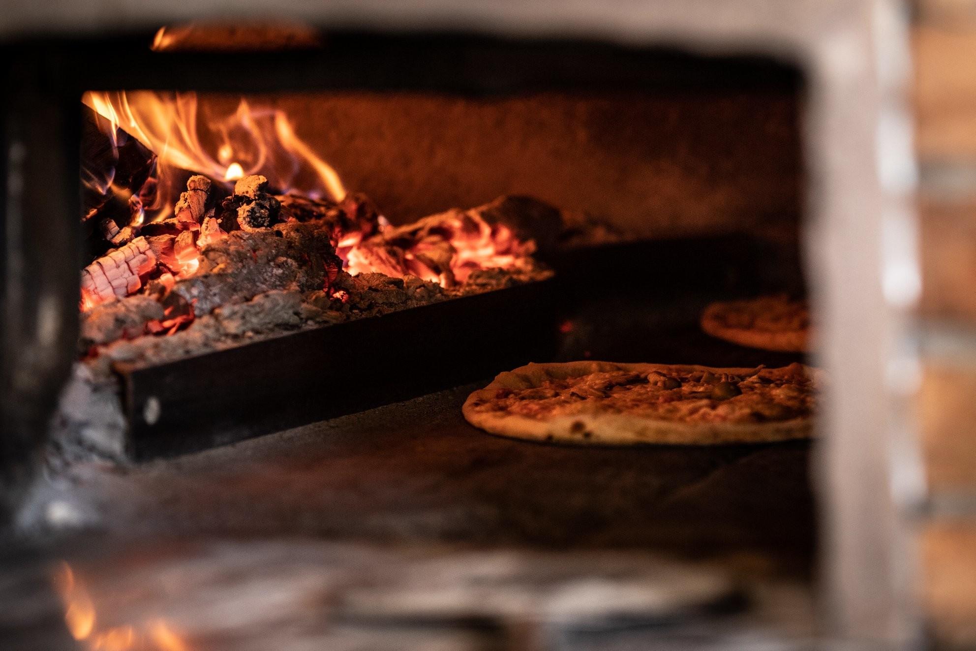 Gostilna and Pizzeria Kajuh