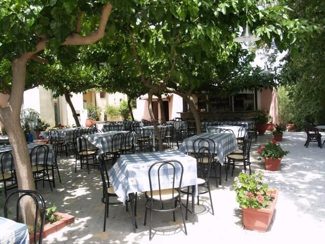 Paradise Taverna, Kato Gouves