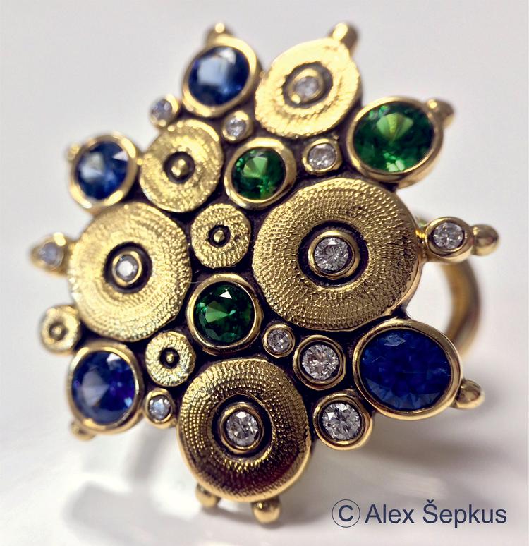 v2o Juvelyrikos Namai