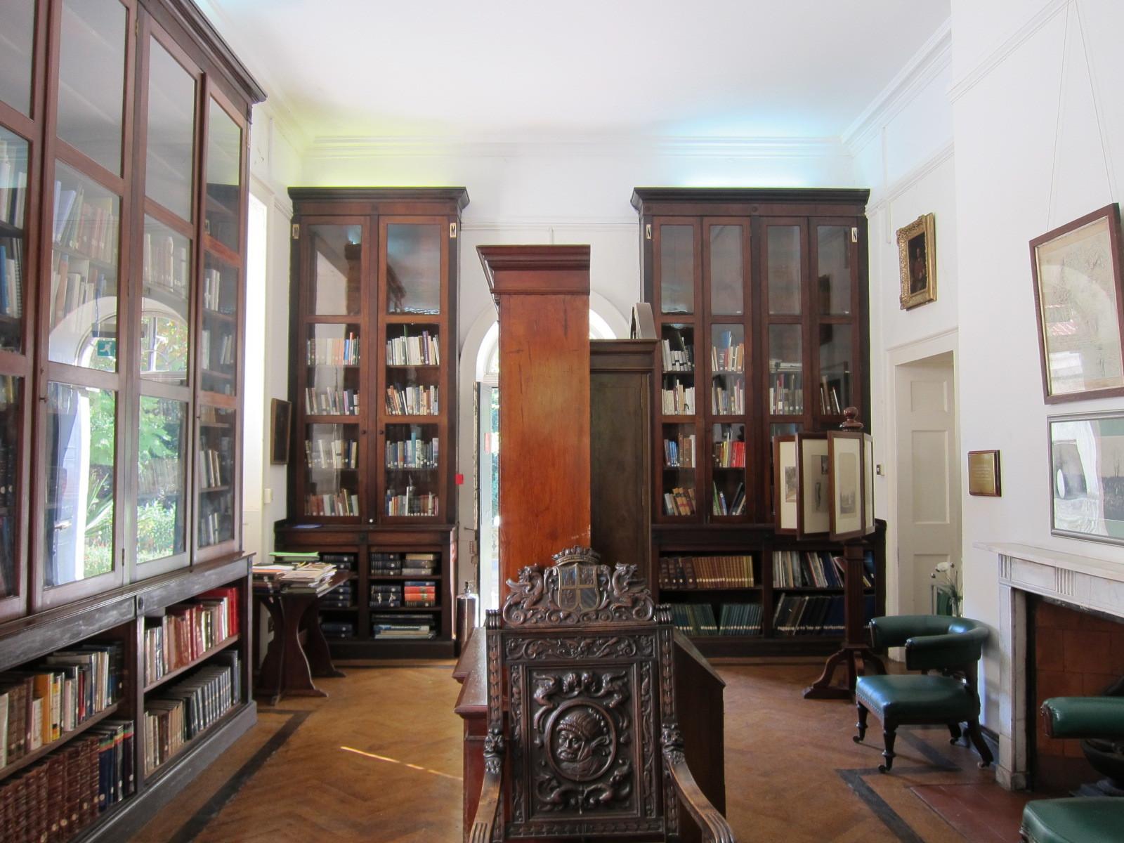 Gibraltar Garrison Library