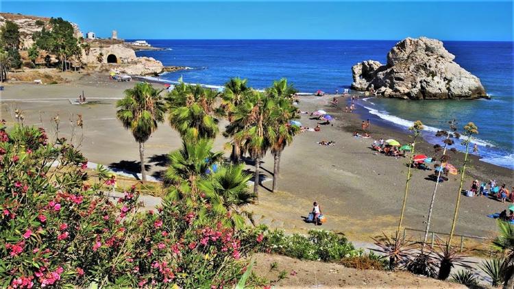 Playa del Peñón del Cuervo