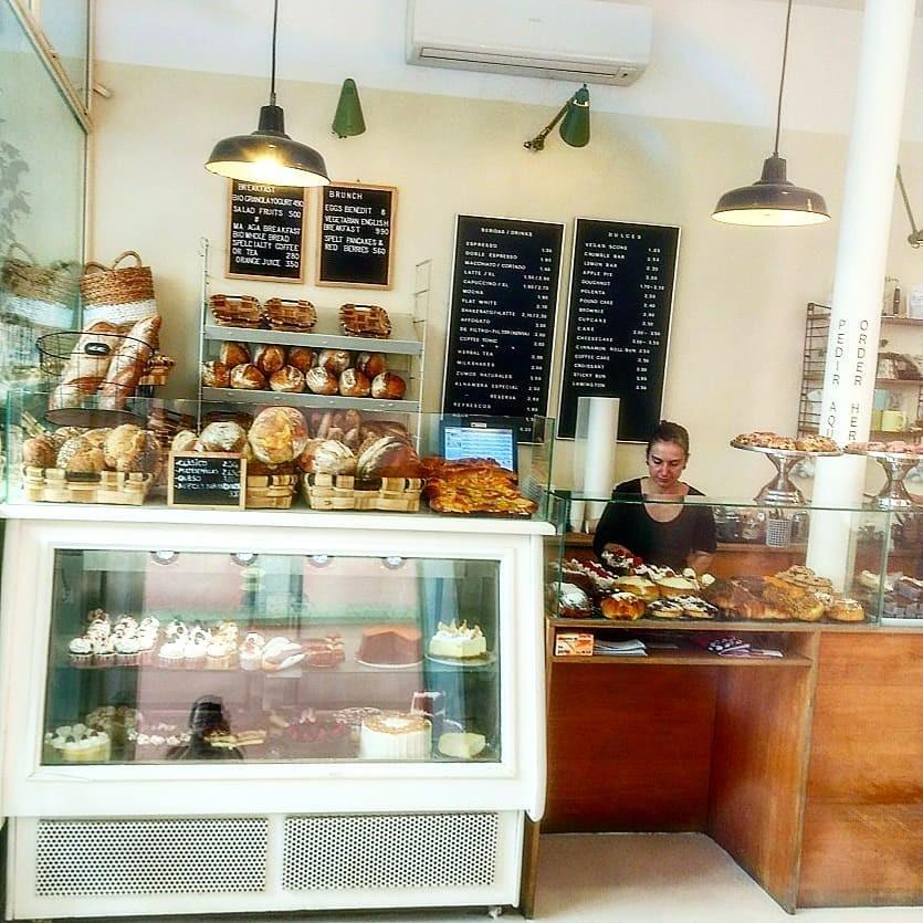 Julia Bakery
