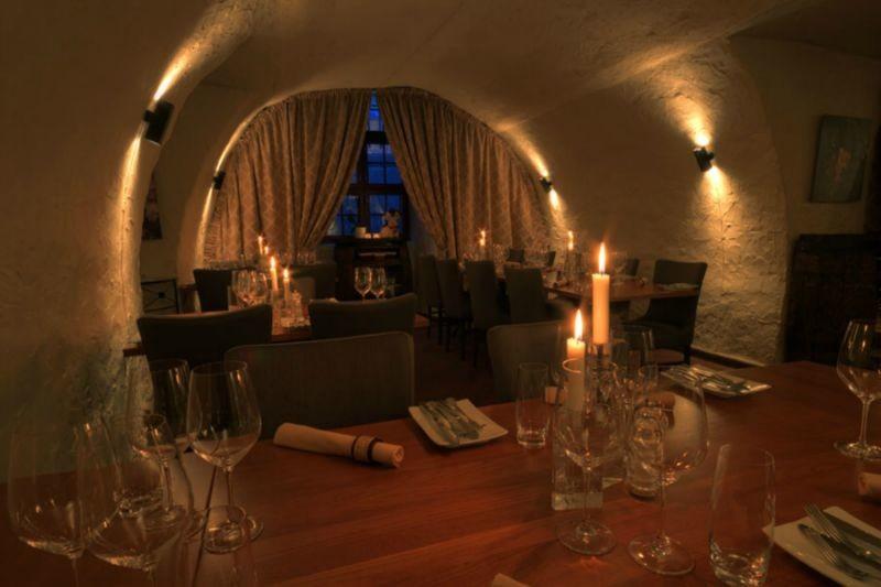 Statholderens Mat og Vinkjeller