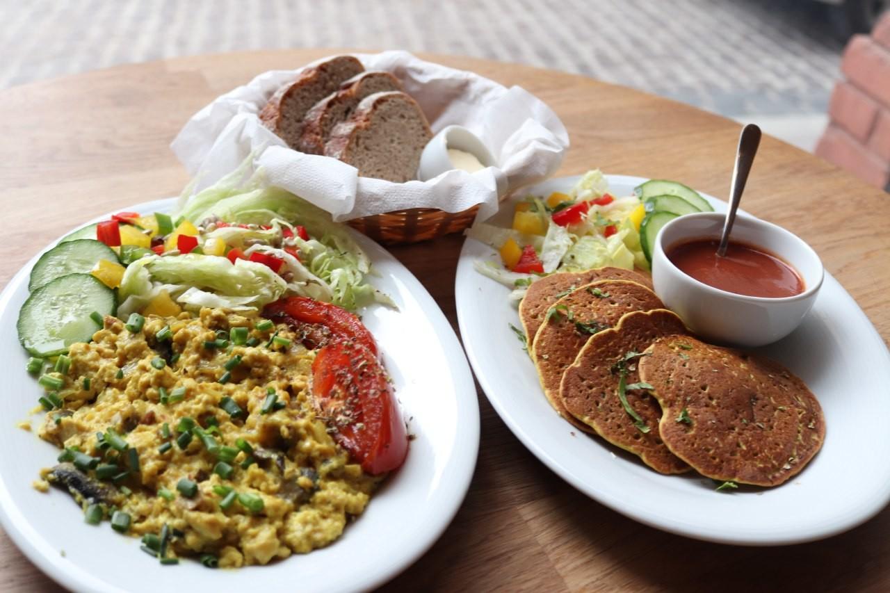 Bhajan Cafe
