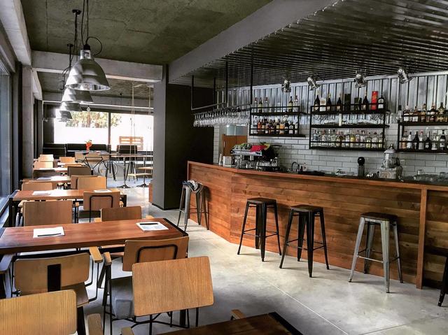 Kantina Bar