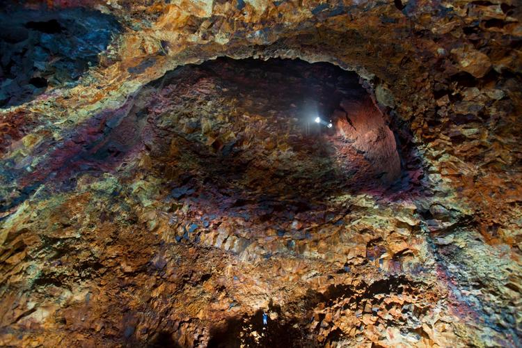 Thrihnukagigur Volcano