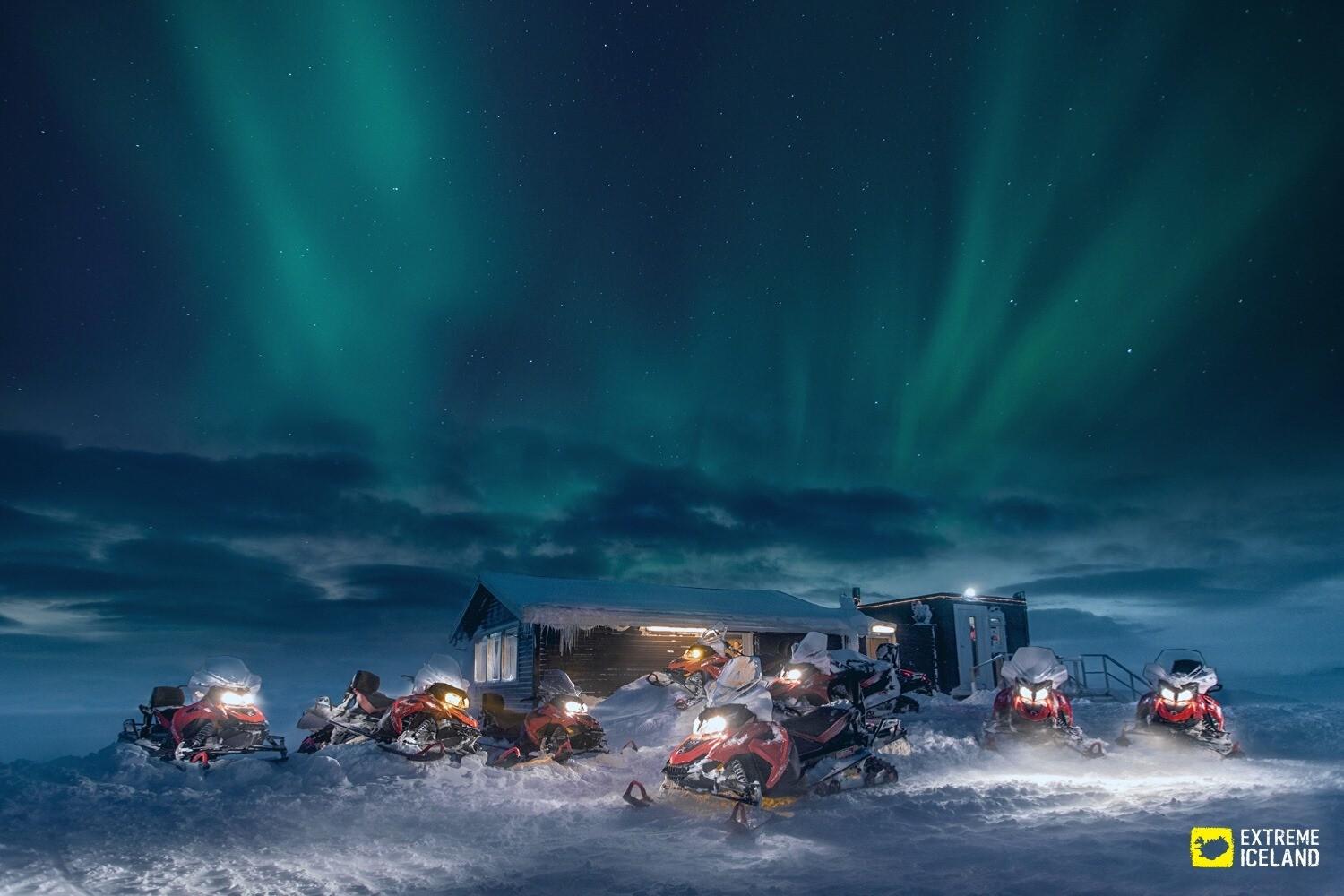 Glacier Snowmobiling Tour