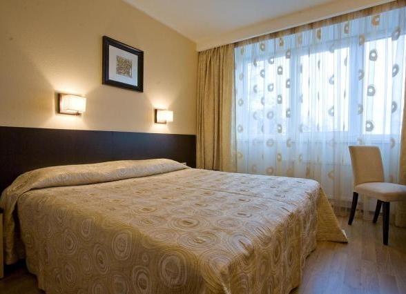 Rocca al Mare