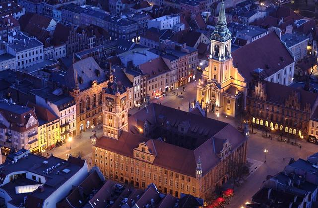 Old Town Market Square
