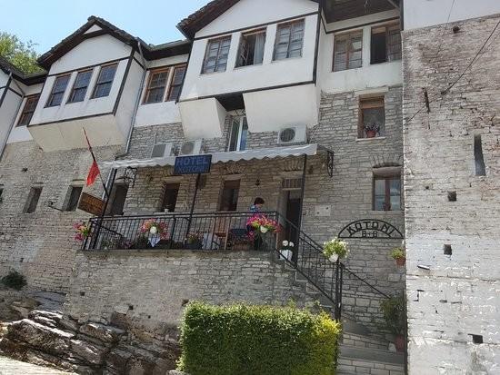 Kotoni Bed & Breakfast