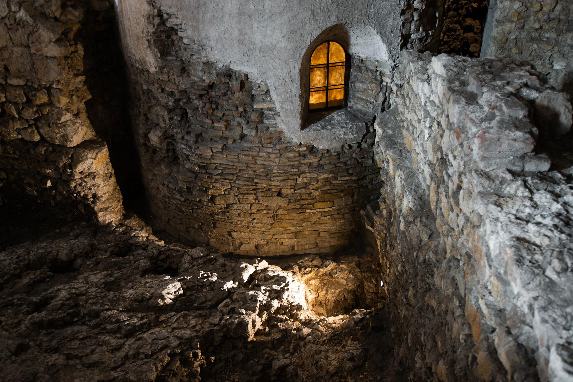 Castle Underground (Lost Wawel, Lapidarium)