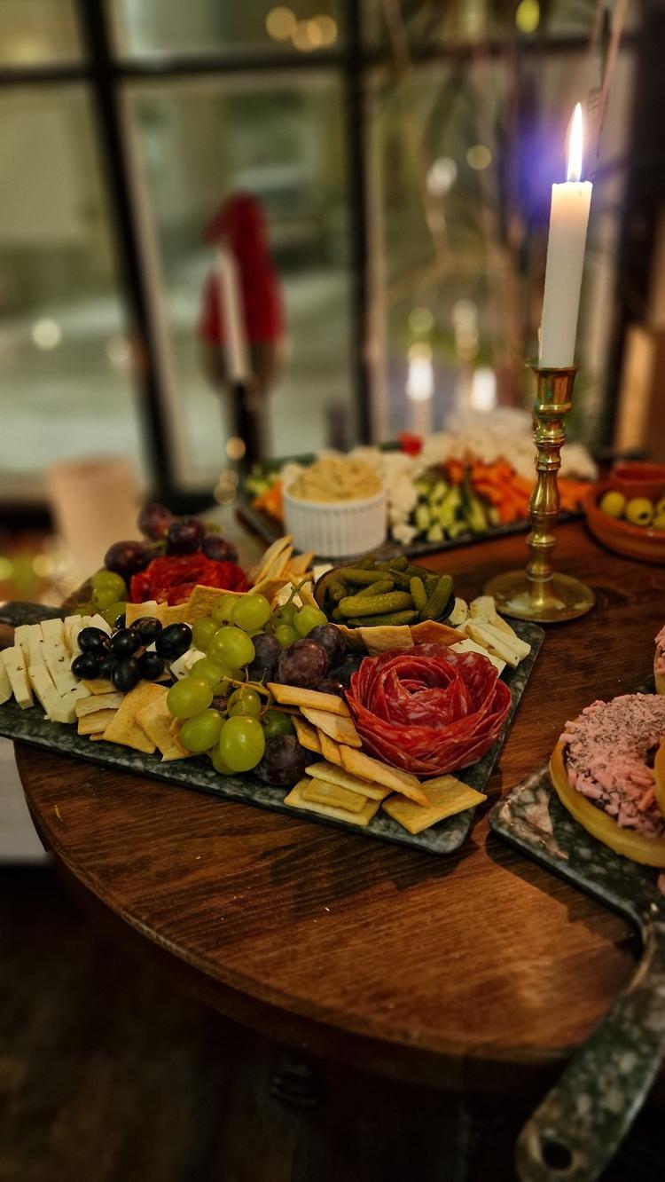 Toro wine bar