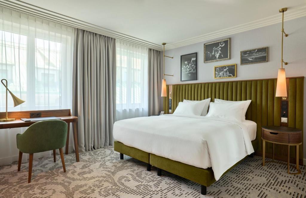 Hotel Saski Kraków, Curio Collection by Hilton
