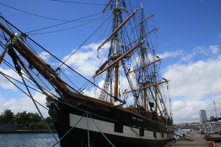 Jeanie Johnston Tall Ship & Famine Museum