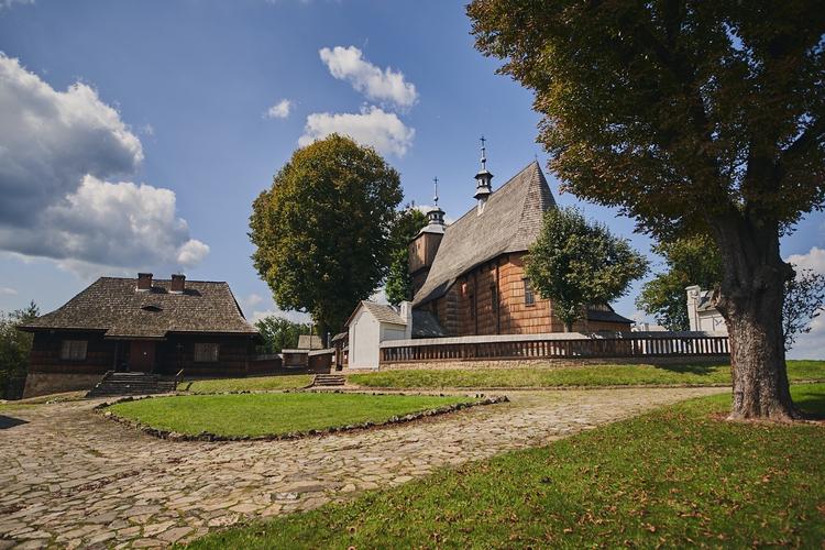 Blizne Parish Church of All Saints & its Complex