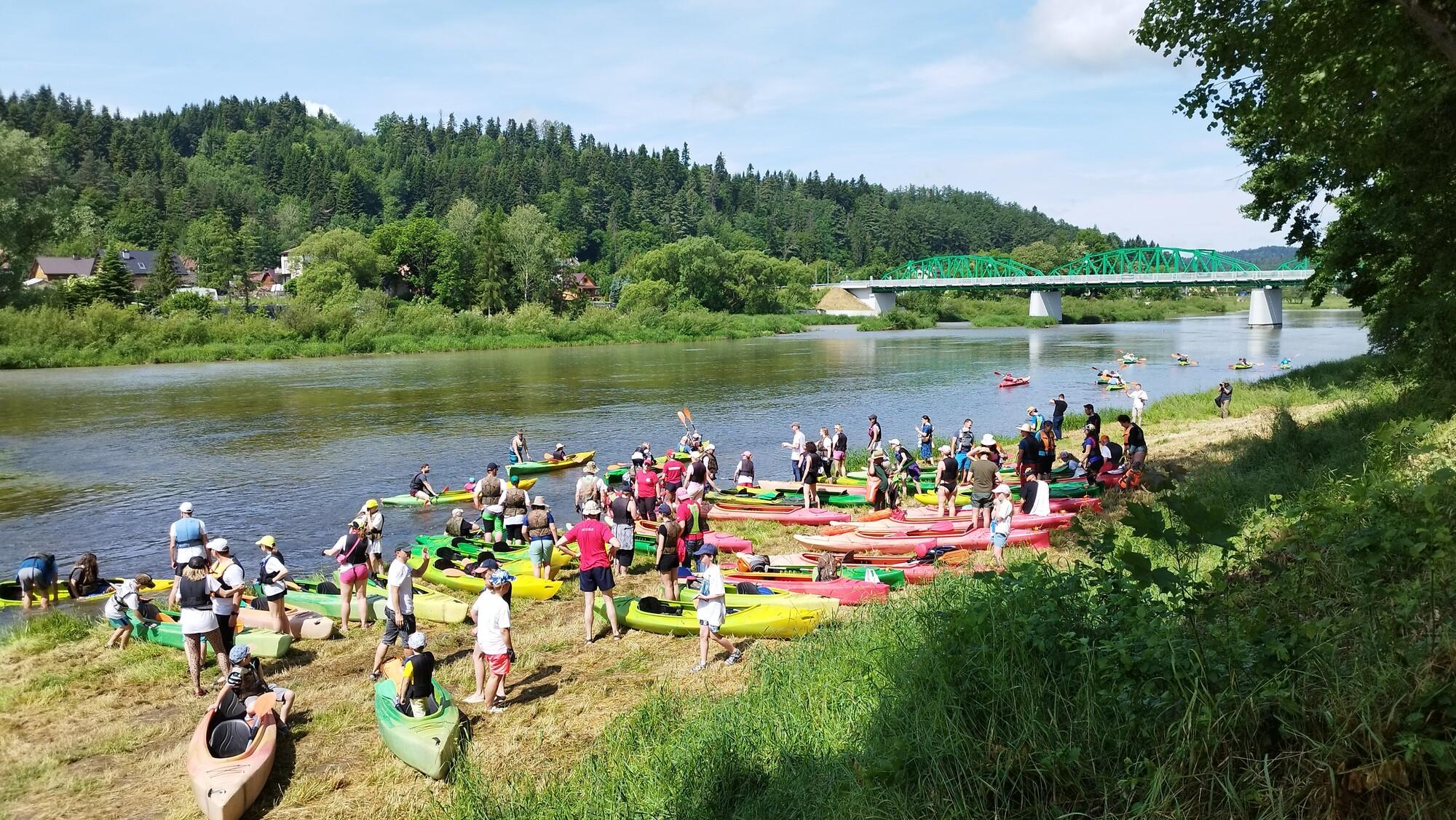 Kayaking on the San River