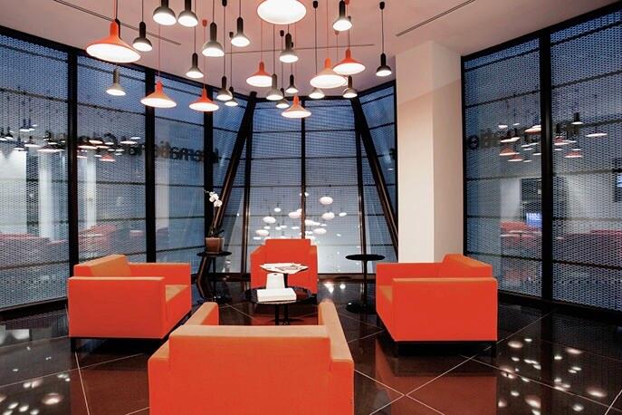 Unicredit International Center