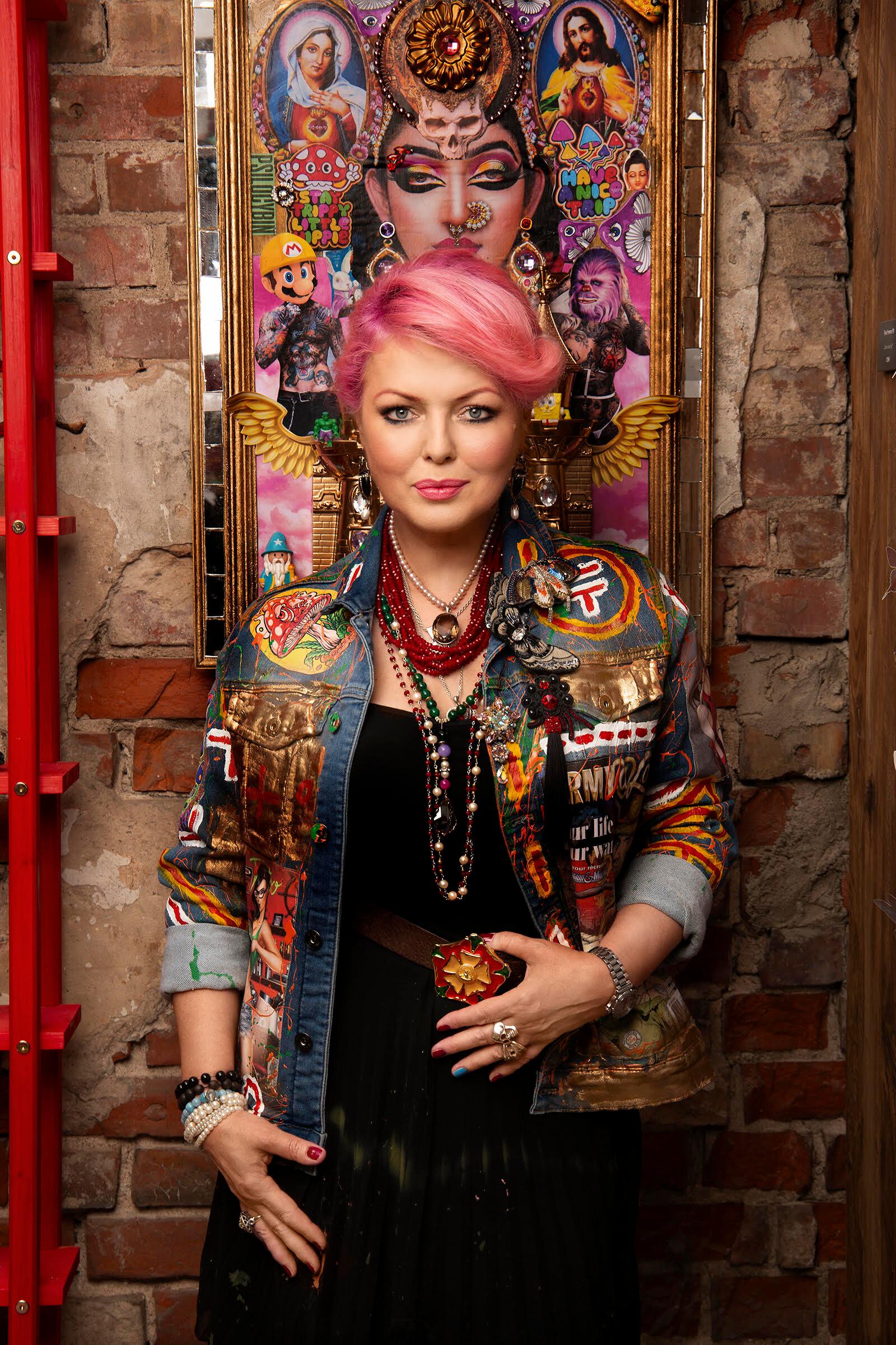Beatrice Mull Champagne Social Club & Gallery