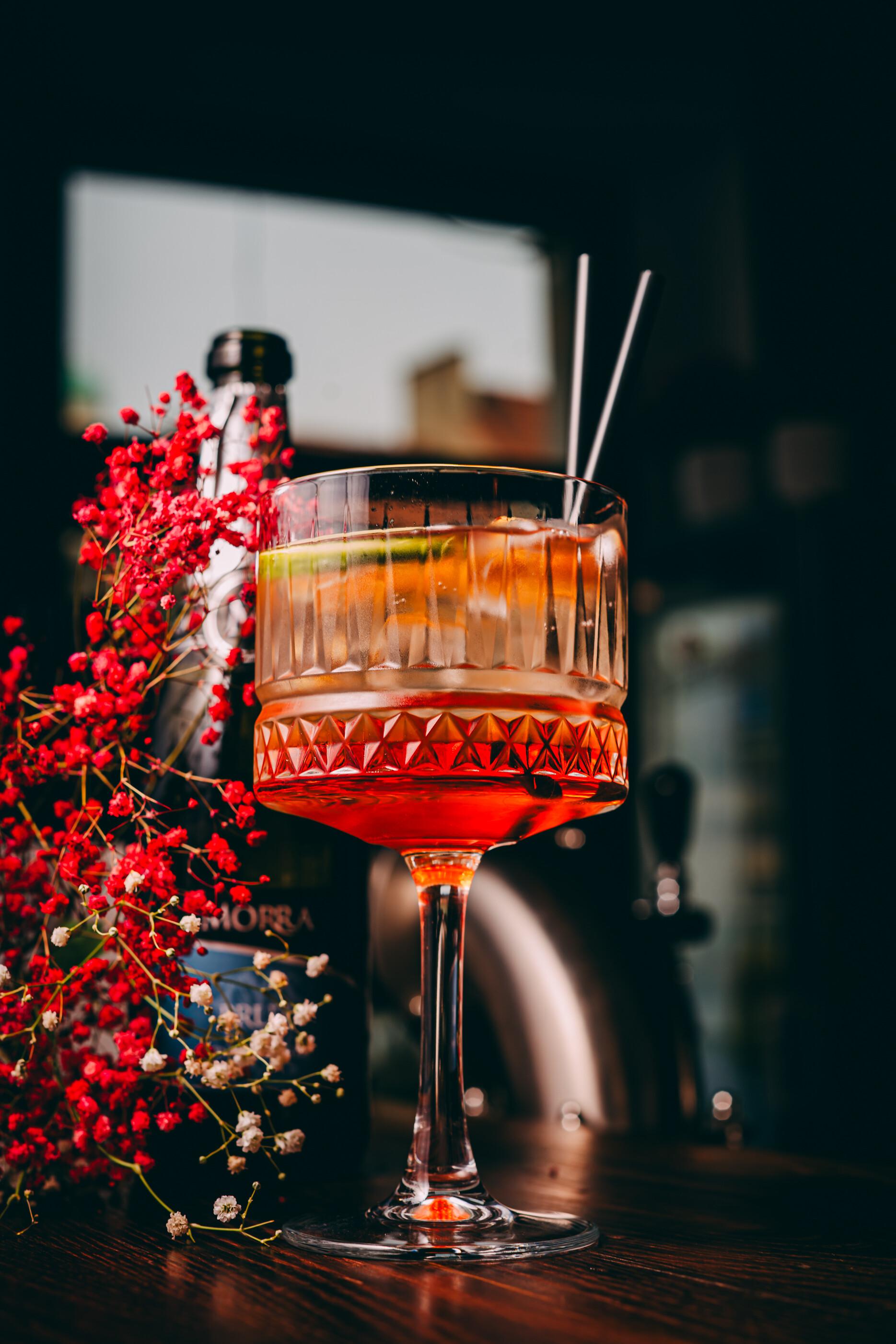 Tu i Teraz