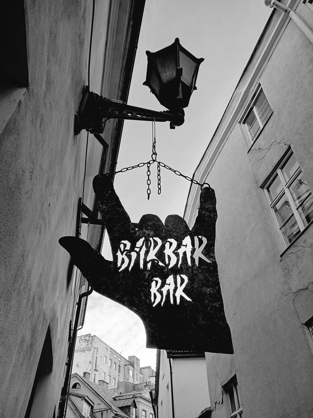 Barbar