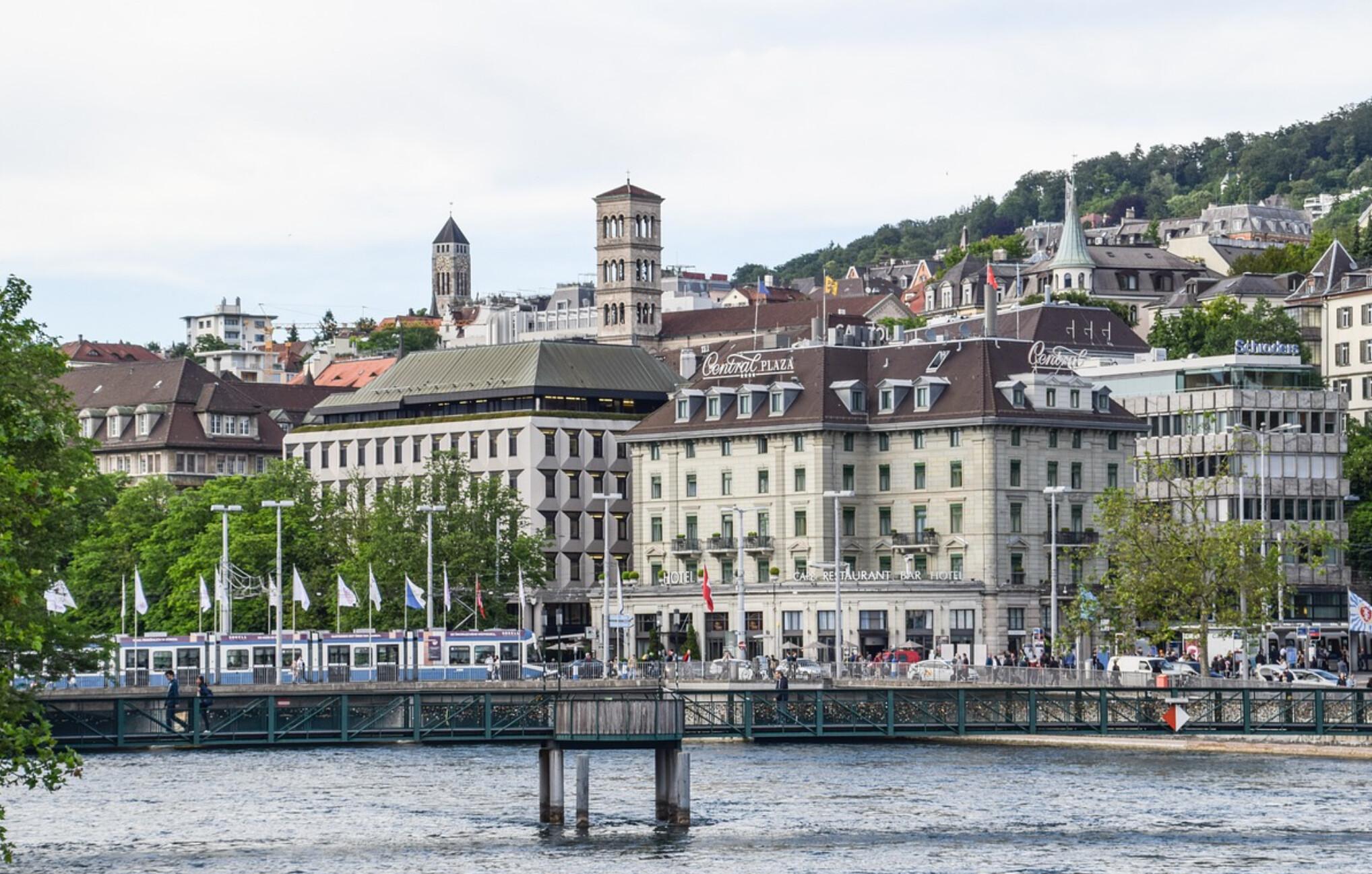 A Food Lover’s Guide to Michelin-Star Restaurants in Zurich