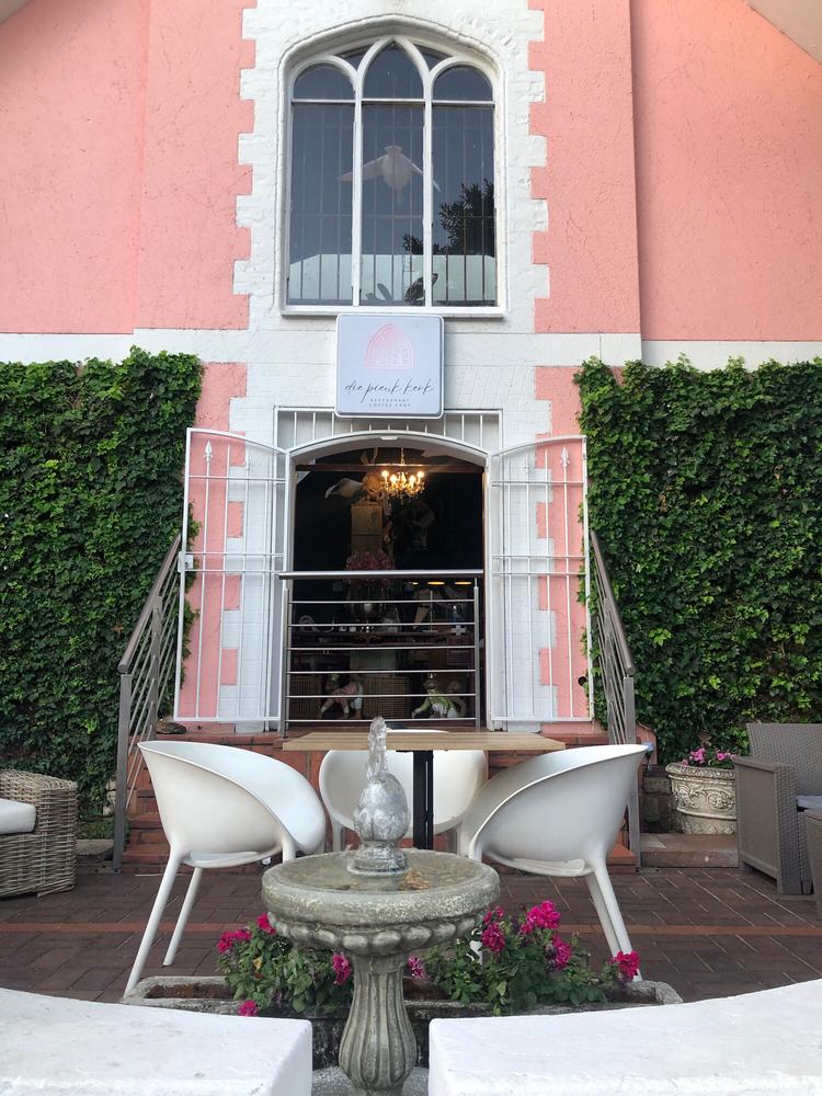 Die Pienk Kerk: Melville's pink restaurant, art space and live performance venue