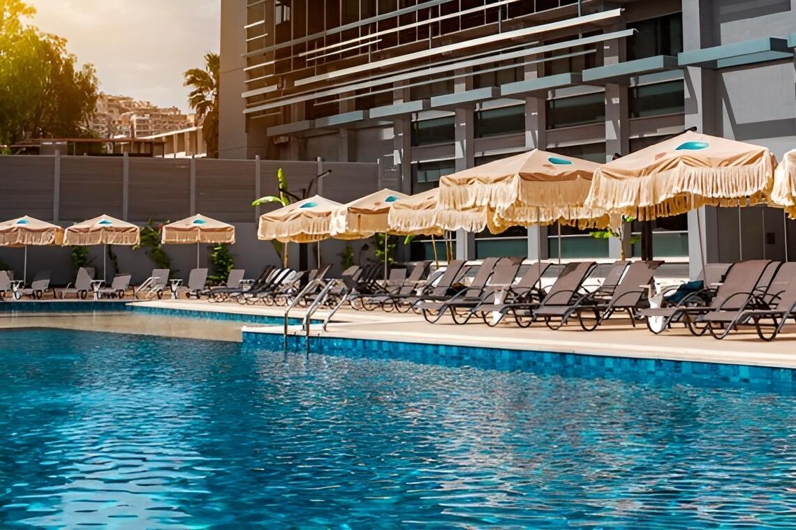 Golden Mazzeh Hotel