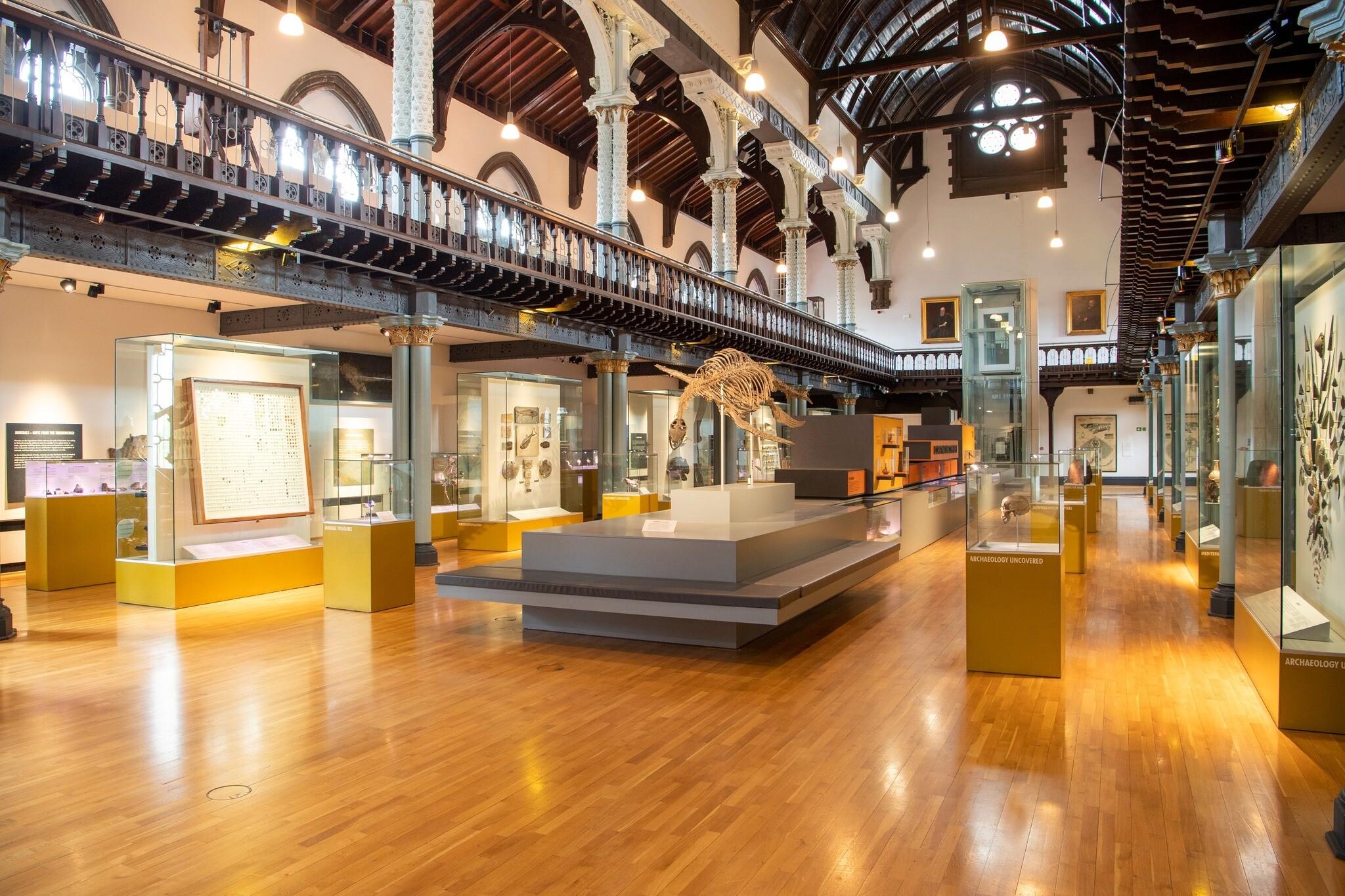 Hunterian Museum & Art Gallery