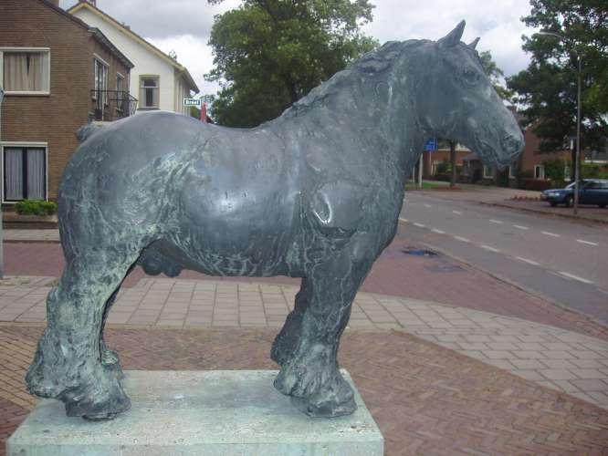 Bronzen Paard Hedel