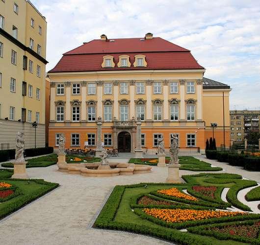 Royal Palace, History Museum