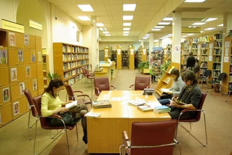 Foreign Literature Library