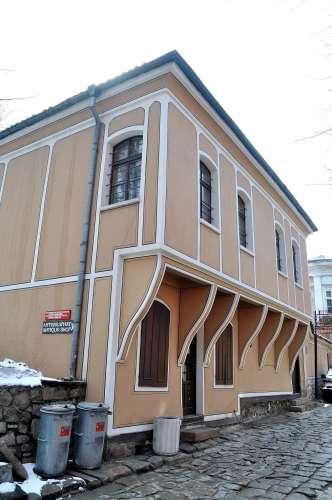 Gallery image