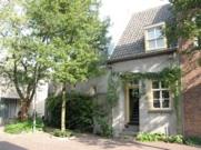 Onder de Pannen  