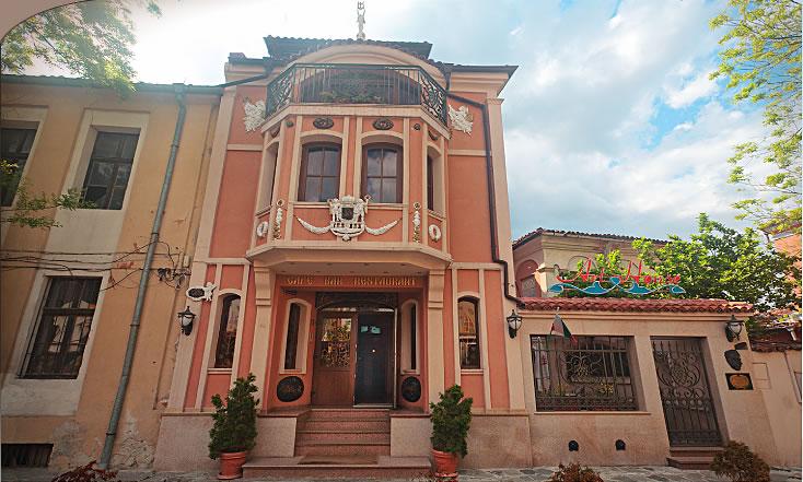 Art House Boris Palace