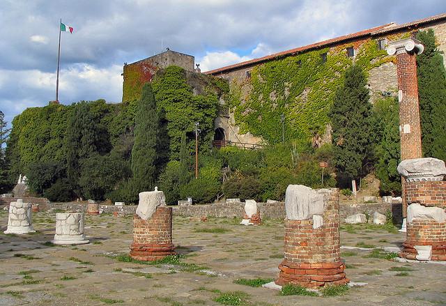 Castello di San Giusto