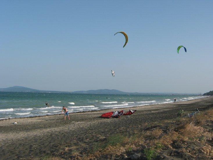 Kite & Wind surfing