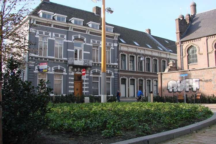 Helga Deen Tuin en Tilburgse Synagoge