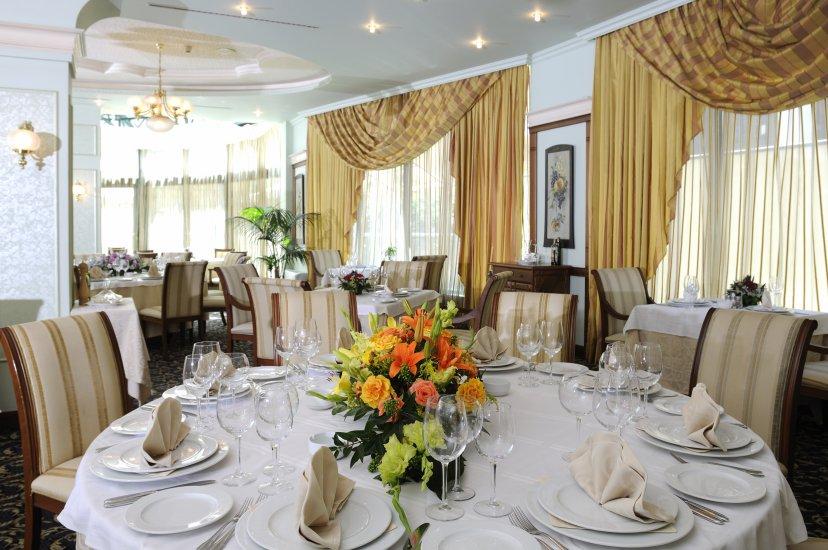 Crystal Palace Restaurant