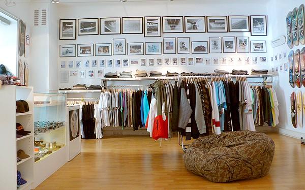 Paar Sneakerboutique