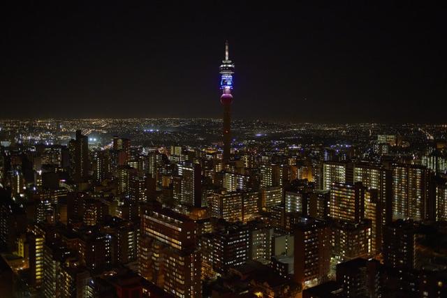 Dlala Nje