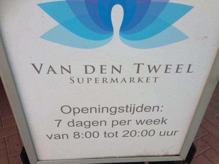 Van den Tweel Supermarket