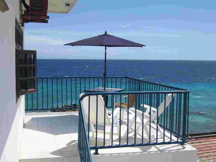 Waterside Apartments & Dive