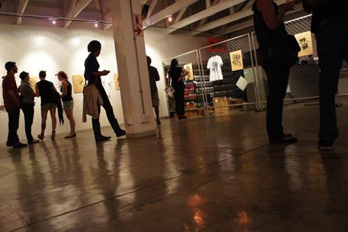 Grayscale Gallery