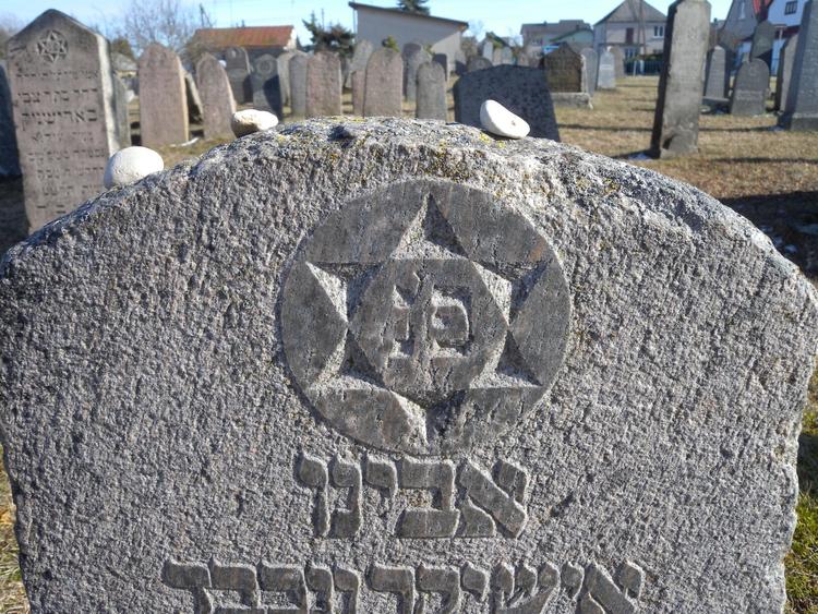 Old Jewish Cemetery