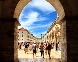 Stradun, Placa