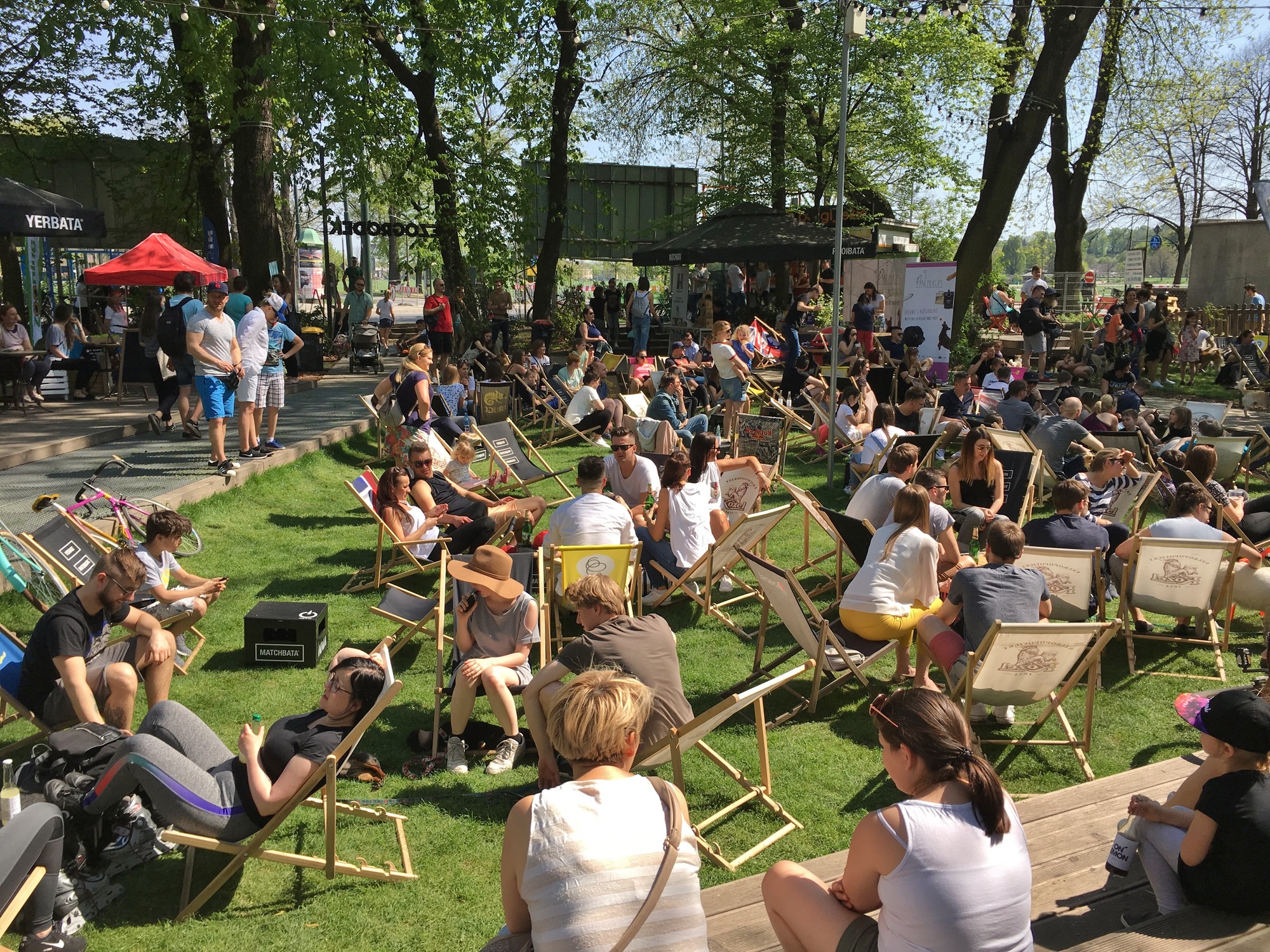 Bezogródek Food Truck Park Restaurants Krakow