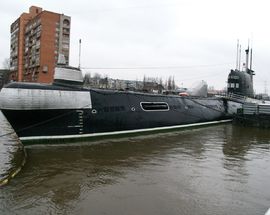 World Ocean Museum (B413 Submarine)