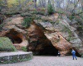 Gutmanis Cave